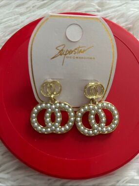 Gold Pearl Double-Circle Drop Earrings -